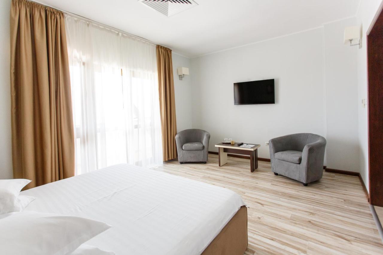 Nautic Sport Club Hotel 3*